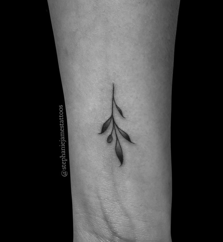 Fine Line tattoos | Hart & Huntington Tattoo Co. Orlando